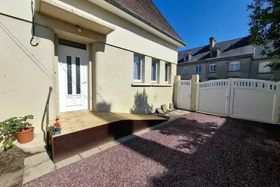 Image de Homerez - Maison spacieuse à Montebourg avec jardin