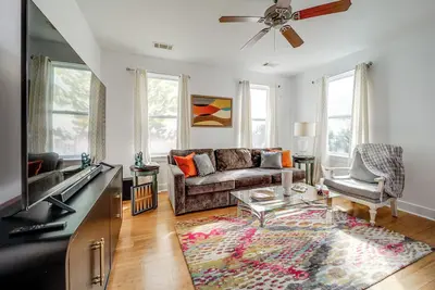 Image de Walk to Uc & Hospitals! Cincy Home w/ Patio