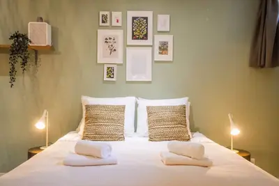 Image de Cozy Nassau Canal Suite