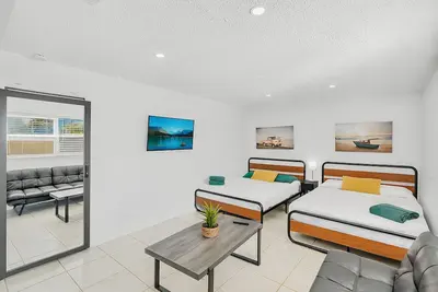 Image de Hollywood 2-Bed Studio Near Beach & Hard Rock
