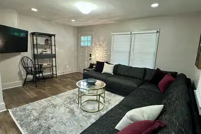 Image de The Dragonfly, 3bd/1. 5bth, 2. 2 miles to Casino