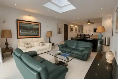 Image de Luxury 3-bedroom Duplex - Beachfront Resort