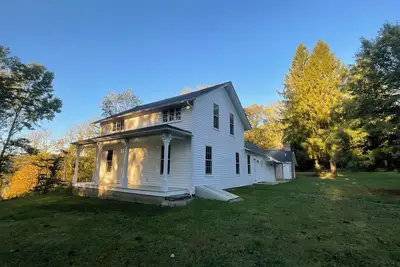 Image de Spacious 5-bedroom house in peaceful Peninsula with Ac