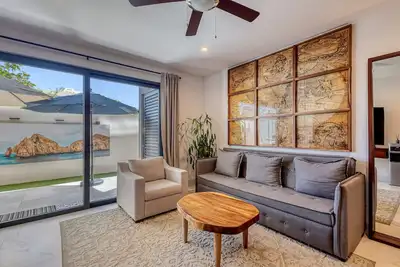 Image de Family-Friendly oasis with pool and steps from Medano Beach