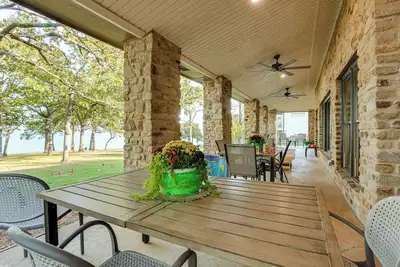 Image de Family Friendly! Pottsboro 'Kc Sunshine Lakehouse'