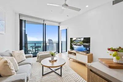 Image de Modern 2 Bedroom Unit with Ocean View (No Parking)