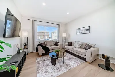 Image de Cozy Calgary Gem: Kid-Friendly, Free Parking, & Easy Access to Stampede