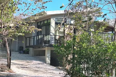 Image de Fabulous house in the blue zone mountain, paradise waits for you.