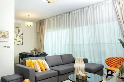 Image de Charming 2-bedroom apartment with Ac in vibrant Dubai-Jumeira Village Circle