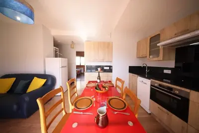 Image de Appartement Le Brocard, 3 min du centre à pied. 2/4 personnes \nParking privatif