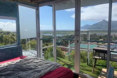 Image de Between Two Oceans\nWelcome to our All Inclusive: breakfast & dinner