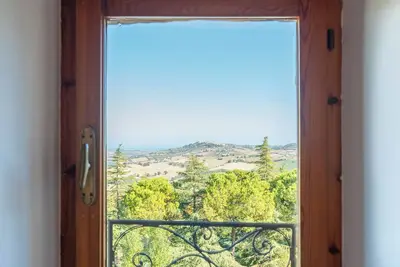 Image de Borgo Lupone [La Finestra sul Mare] 15 minutes from the sea