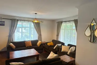 Image de Luxury 4-bedroom villa with fitness room and Ac in welcoming Athi River Gp