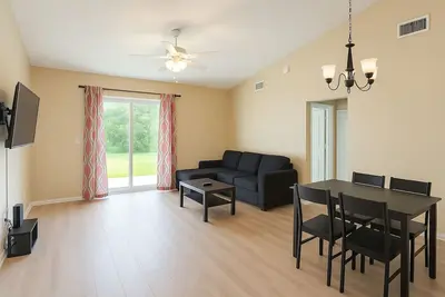 Image de Nice 4-bedroom house with Ac in charming Brandon/Tampa area