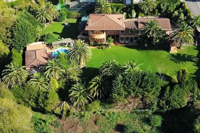 Image de Yellow Room With Two Beds
