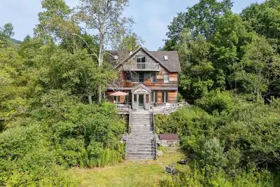 Image de Bootleg Hollow • Catskills Pond Side Sanctuary