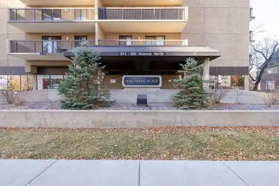 Image de Chic 2-bedroom apartment with fitness room and Ac in vibrant Saskatoon