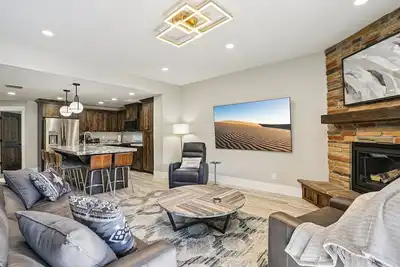 Image de Elegant Mountain Retreat Near Jordanelle Reservoir & World-Class Skiing