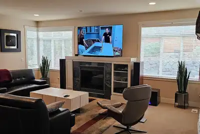 Image de Spacious and beautiful 5-bedroom house in marvelous Auburn Lea Hill area with Ac