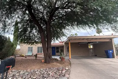 Image de 4-bedroom house in sunny Tucson with pool!