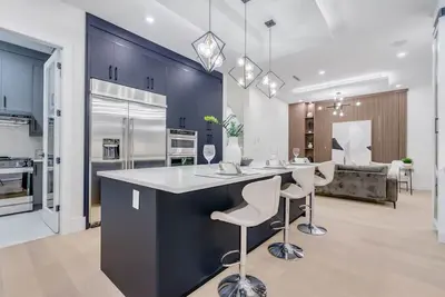 The Ashford | Luxury Getaway