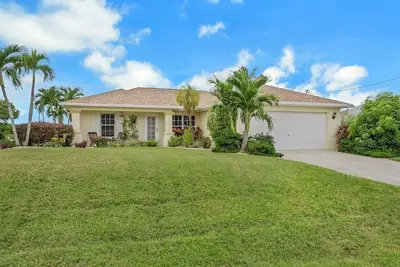 Image de La Isla Coral 1032 - Ne Cape Coral 3b 2ba  heated pool Fresh Water Canal free Internet