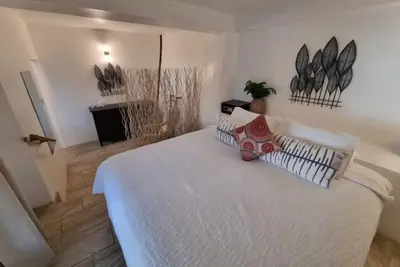 Image de Beach stroll, Sumptuous Bre & Tet Paul Nature Hike