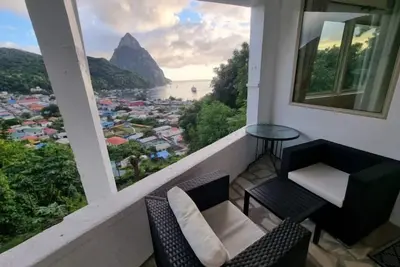 Image de Tranquil Soufrière Stay w/Spa, Pool & Breakfast