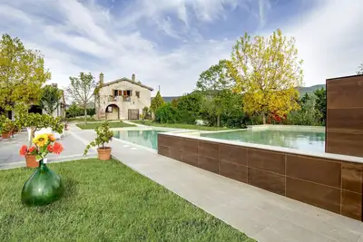 Image de Maison acceptant les animaux domestiques à Acquasparta