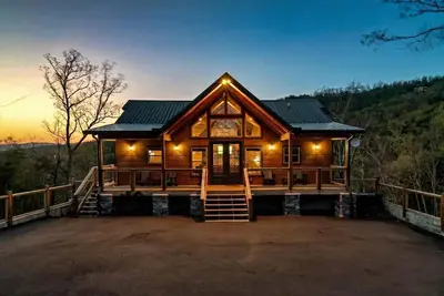 Image de Stunning Mtn Views | Hot Tub | Game Room | Ev