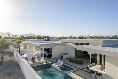 Image de Cobalt @ Elemento49 | Pool & Spa | Sleeps 16