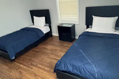 Image de 4-bedroom house in peaceful Decatur with Ac