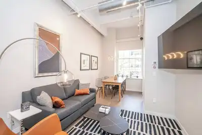 Image de The 333 Suites 202 - Stay for 6