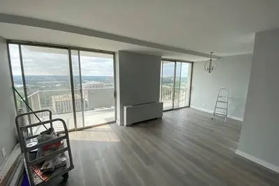 Image de 3-bedroom condo in charming Alexandria with fitness room, Ac. Live it up