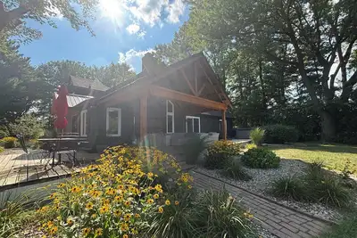 Image de Lakefront Escape in the Heart of Fishers