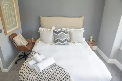 Image de Llandudno Luxurious Apartment – Coastal Comfort Near Colwyn Bay | WiFi & Parking