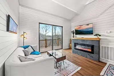 Image de Retreat Cabin: Gatlinburg•Pigeon Forge • Dollywood  • Sevierville
