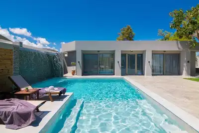 Image de Rua Luxury Villa - Trois Chambres Villa, Couchages 6