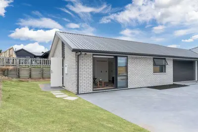 Image de Wharewaka Vista - Taupo Holiday Home