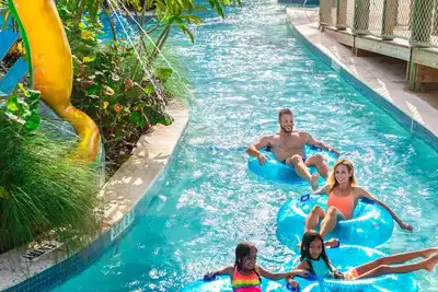Image de Margaritaville Waterpark Oceanfront Double Room Balcony