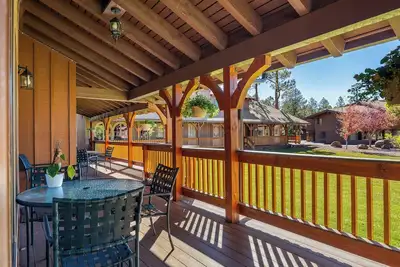 Image de #200: Oak Studio Apartment Roundhouse Resort