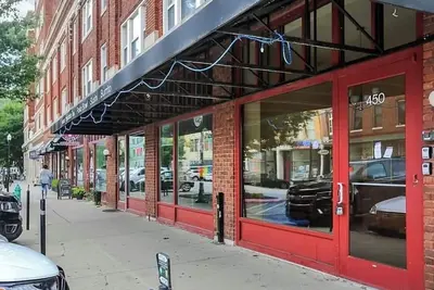 Image de Cool downtown condo - Indy's best at your door!