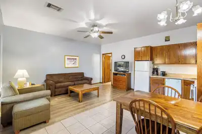 Image de #252: Pine 2nd Level 1 Bedroom Roundhouse Resort