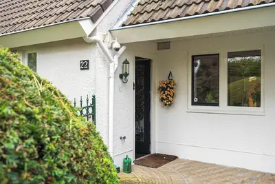 Image de The Green Oasis: charming family villa with garden and private parking