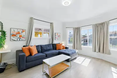 Image de 6br Home Near Downtown Oakland & Bart