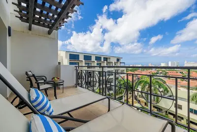 Image de Modern 2br 2ba Condo on Top Floor w/ Amazing Views