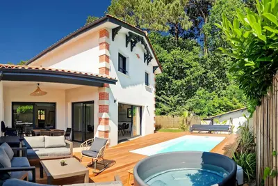 Image de Villa \"iluka 2\", paisible, spa, piscine chauffée, boulodrome