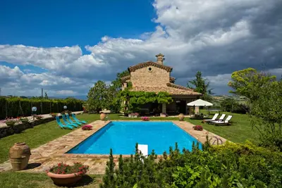 Image de Belle maison de vacances privée avec climatisation, piscine privée, Wifi, Tv, terrasse