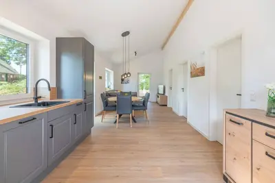 Image de Vacation home \"Huus Mööv\" in Kating for up to 4 people