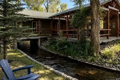 Image de Beautiful Cabin Comfortable for Groups in Riverside, Wyoming